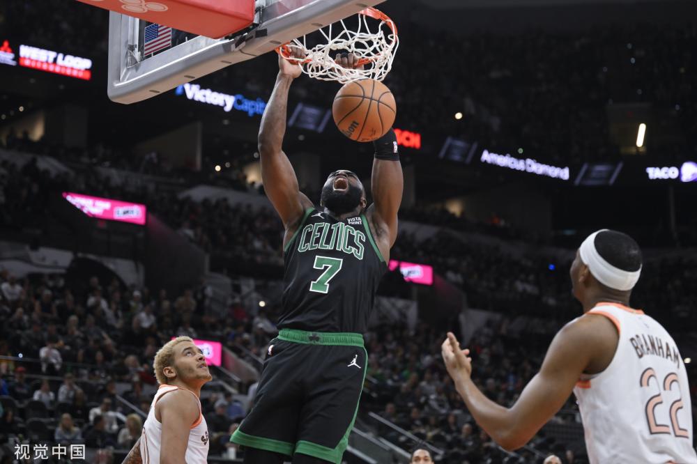 更是极大地 更是极大地